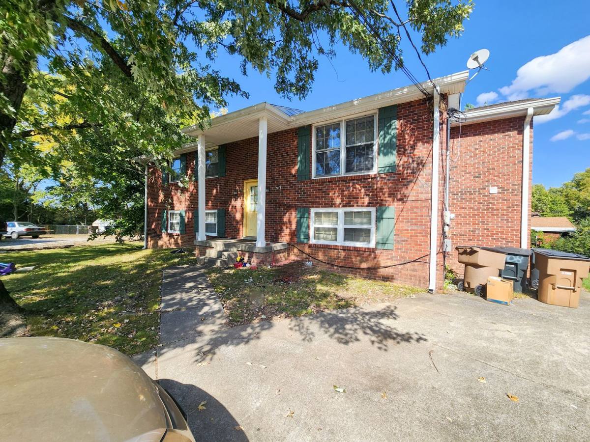 Apartment for rent at 710 Heidi Court, Nashville, TN 37211