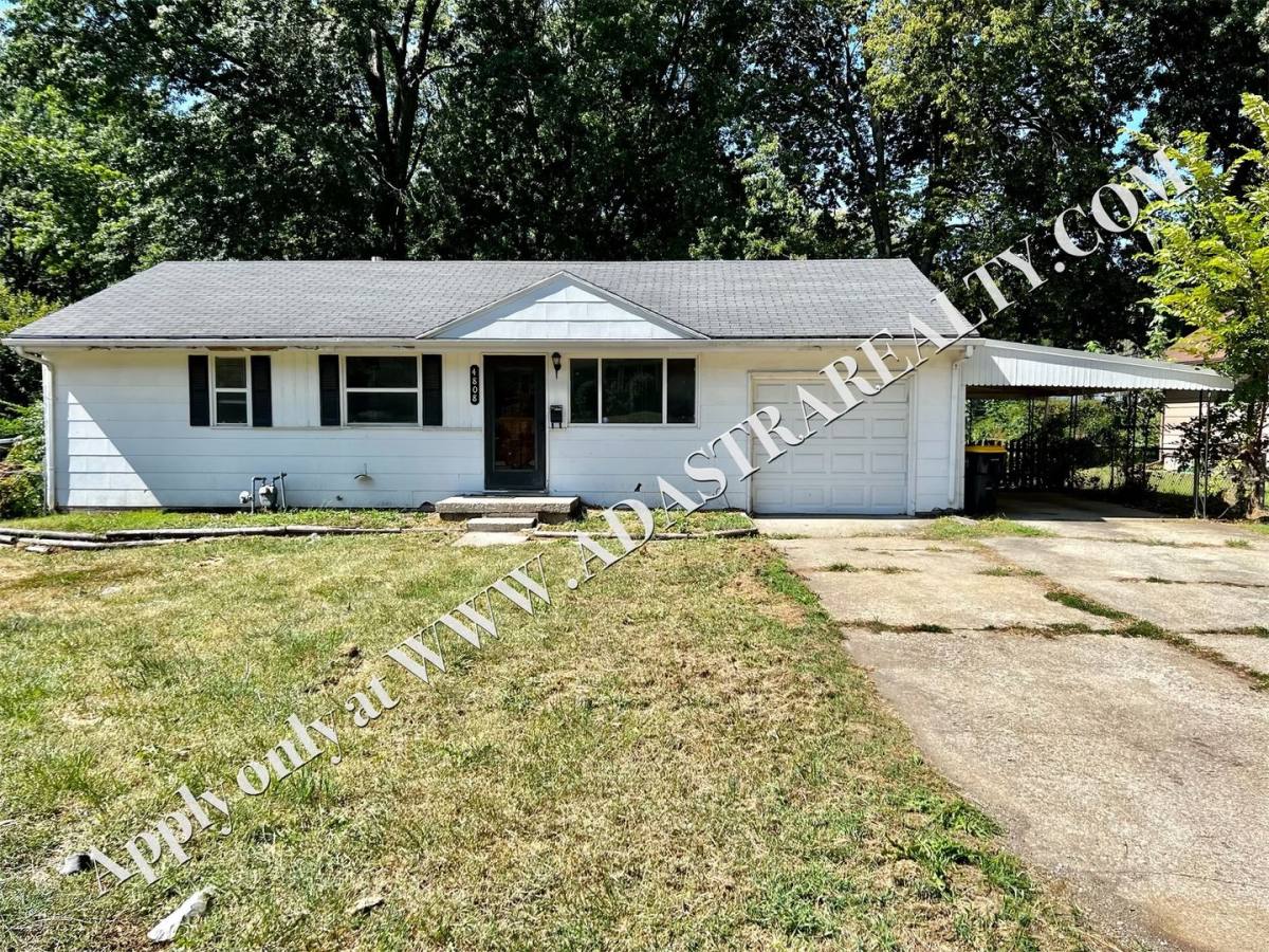 House for rent at 4808 Appleton Ave, Kansas City, MO 64133