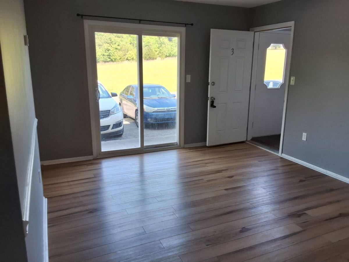 Apartment for rent at 1190 Lois Lane, Radcliff, KY 40160