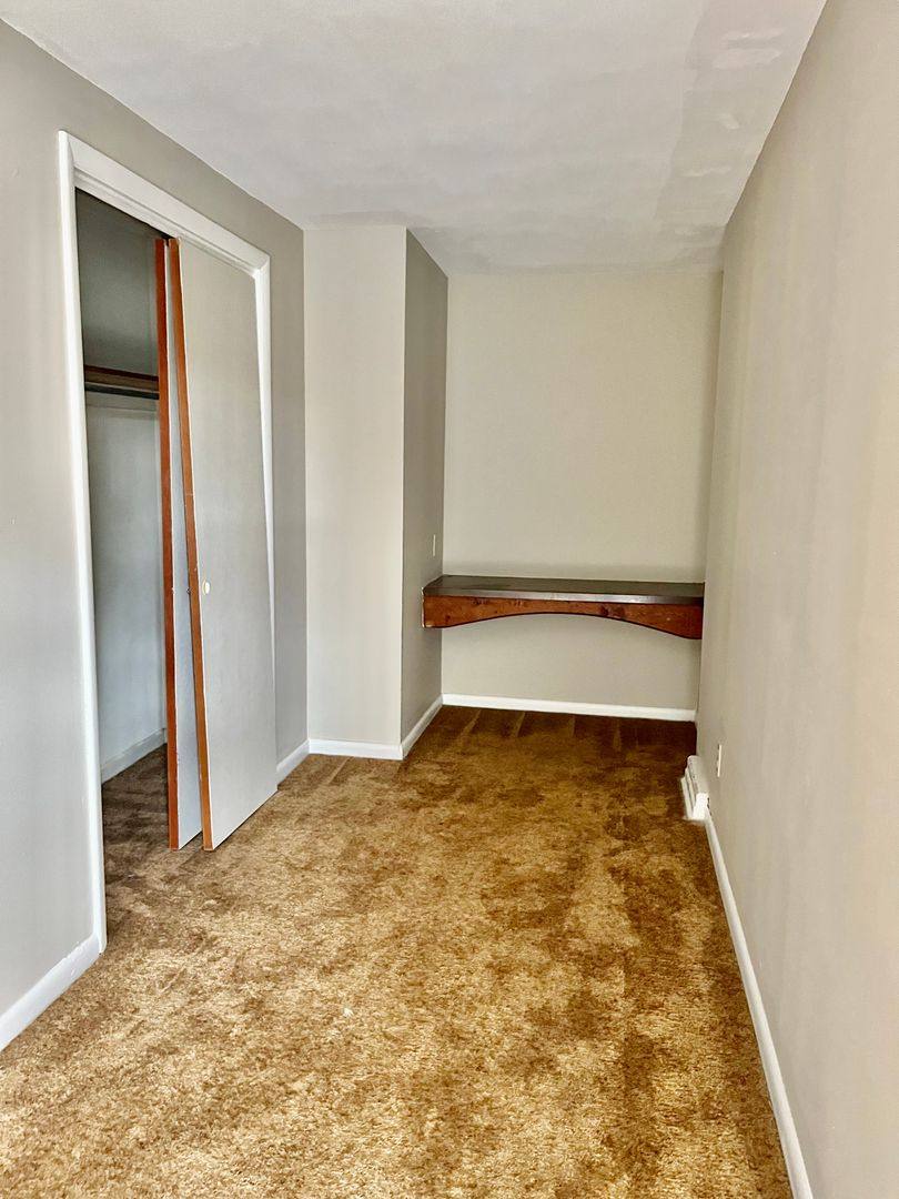 Apartment for rent at 4915 W Genesee St, Camillus, NY 13031