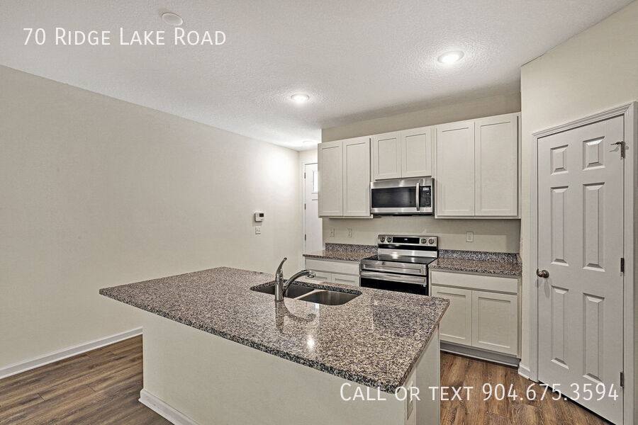 Townhouse for rent at 70 Ridge Lake Rd, Saint Augustine, FL 32086