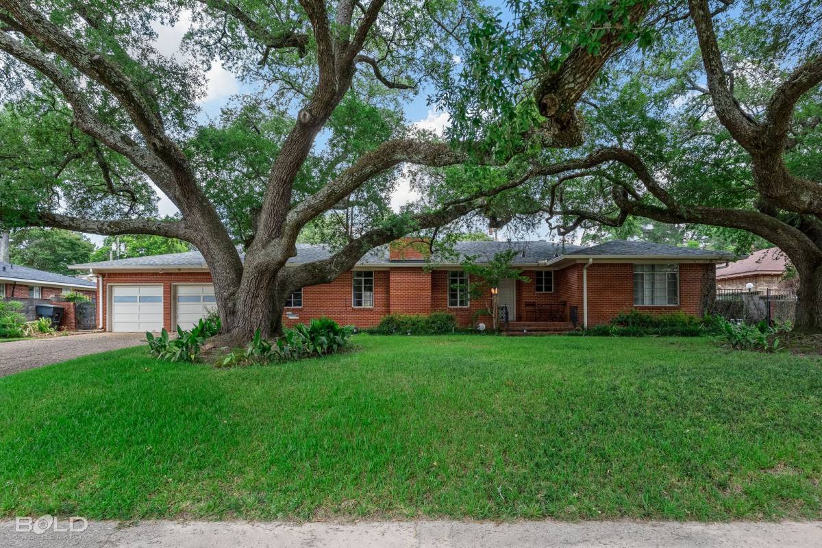 House for rent at 222 Stephenson St, Shreveport, LA 71104