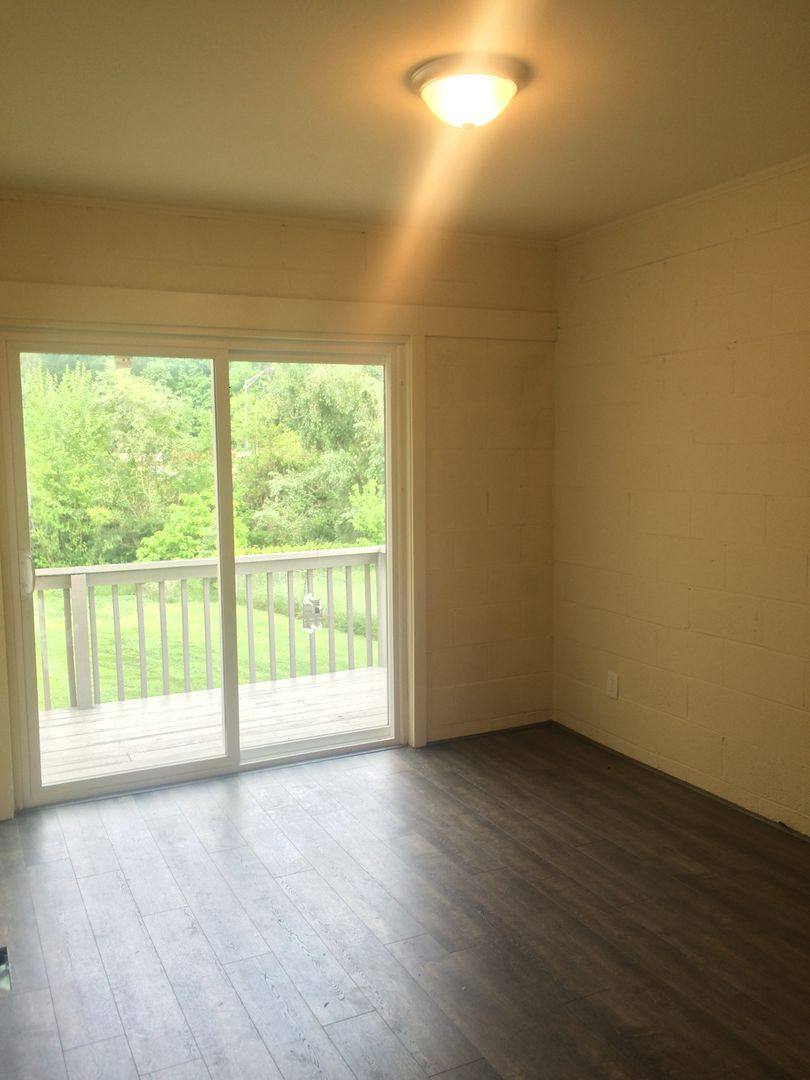 Apartment for rent at 814 Rich Acres Rd, Johnson City, TN 37601