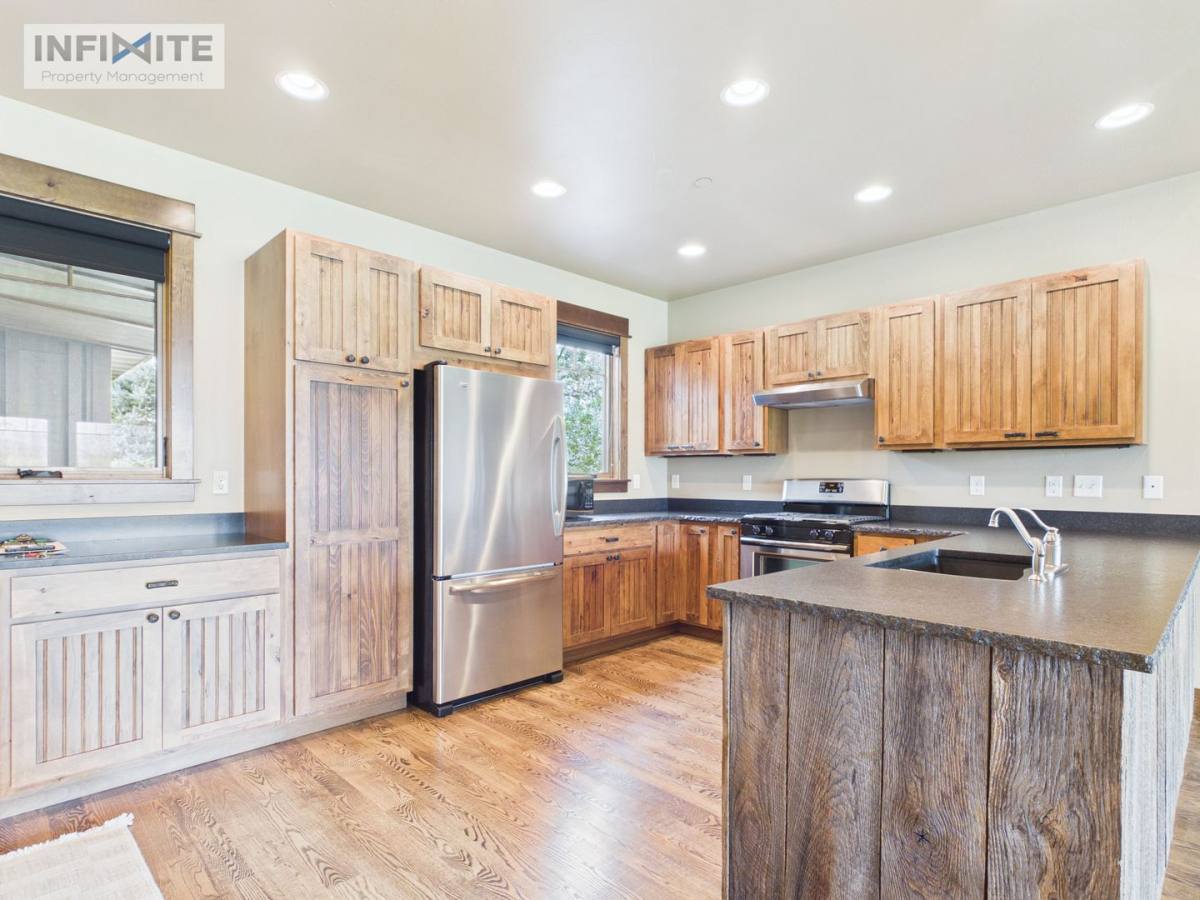 House for rent at 7125 Springhill Rd, Belgrade, MT 59714