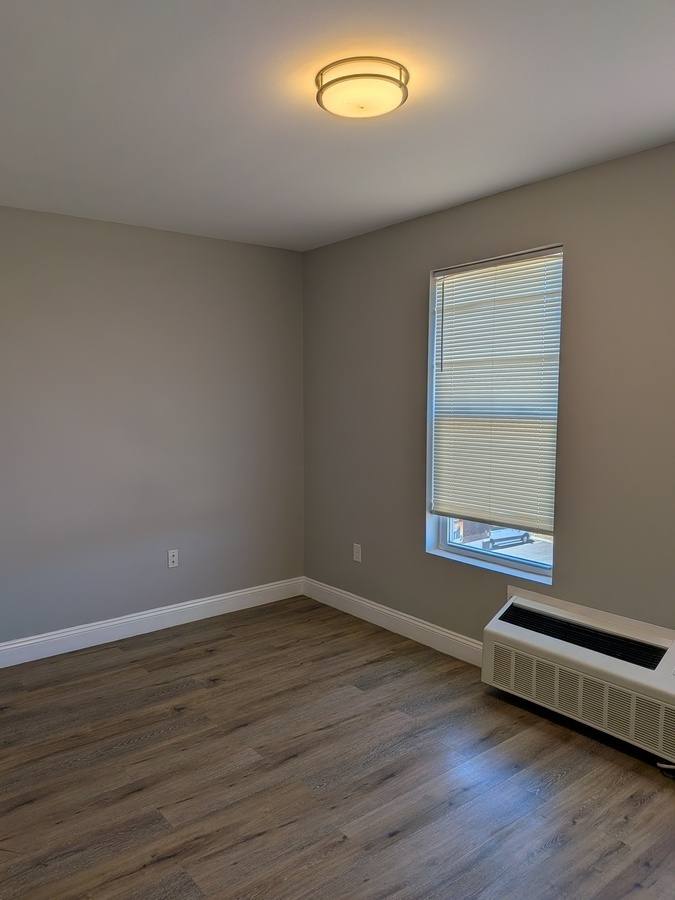Apartment for rent at 21 Canfield St #3B, Orange, NJ 07050