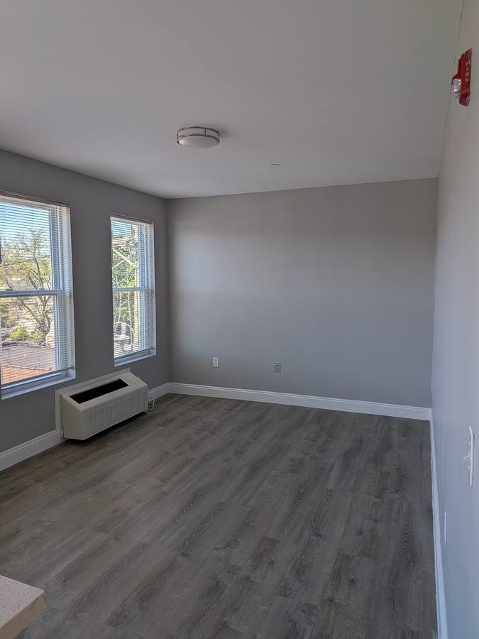 Apartment for rent at 21 Canfield St #3B, Orange, NJ 07050