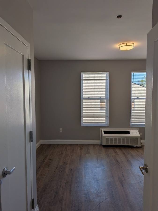Apartment for rent at 21 Canfield St #3B, Orange, NJ 07050