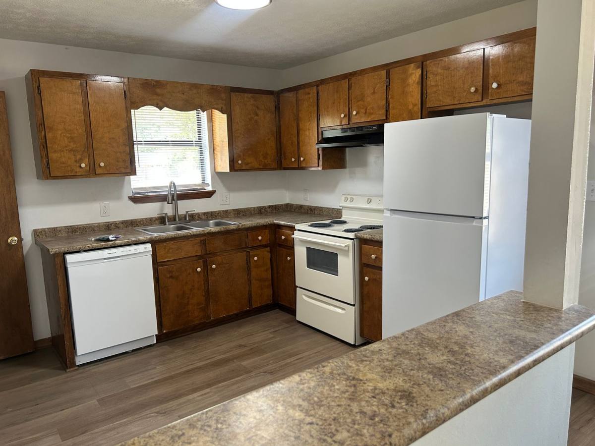 Apartment for rent at 125 Deer Creek Dr, Athens, GA 30607