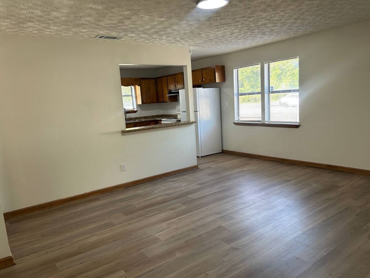 Apartment for rent at 125 Deer Creek Dr, Athens, GA 30607