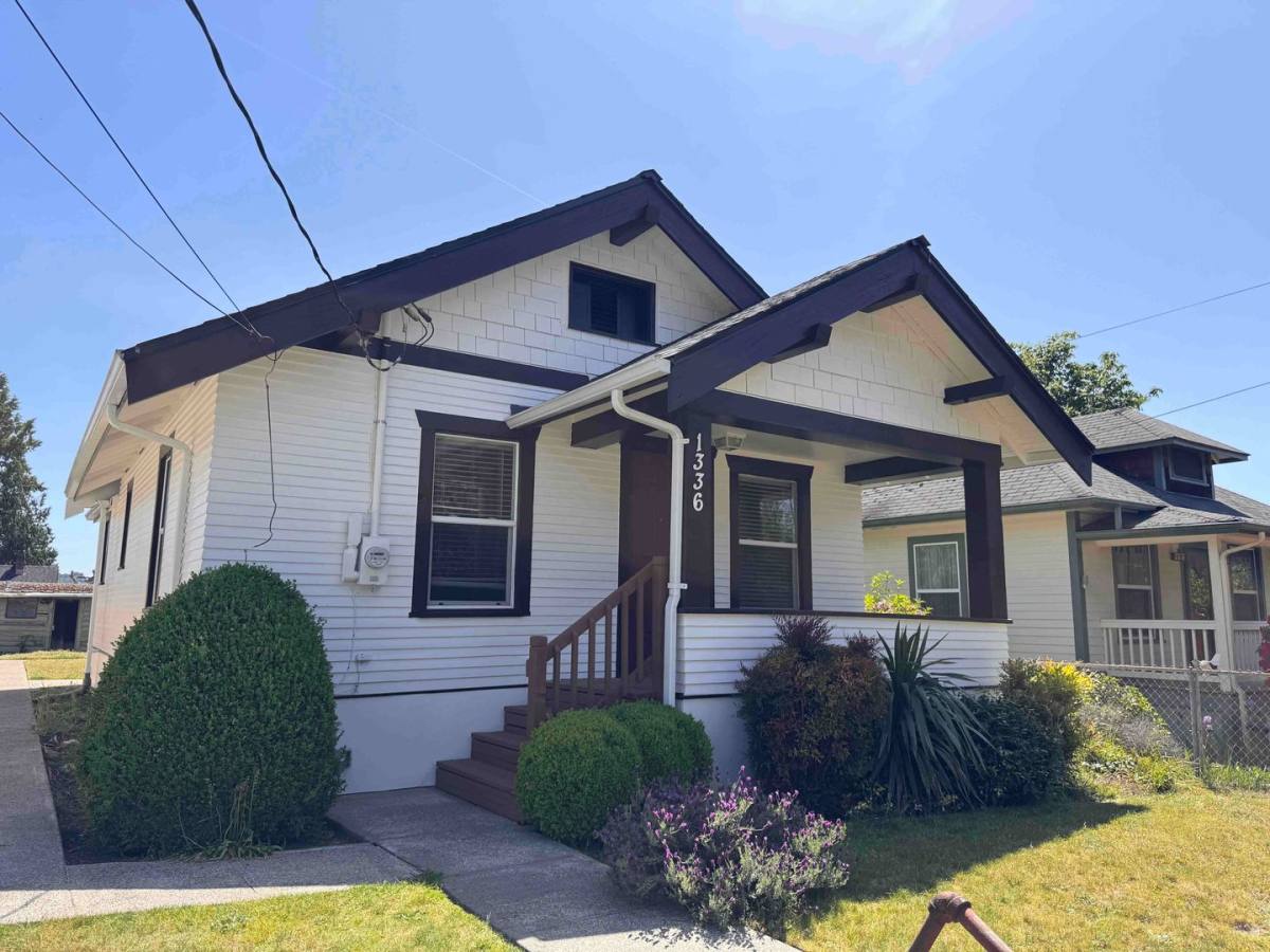 House for rent at 1336 Elizabeth Ave, Bremerton, WA 98337