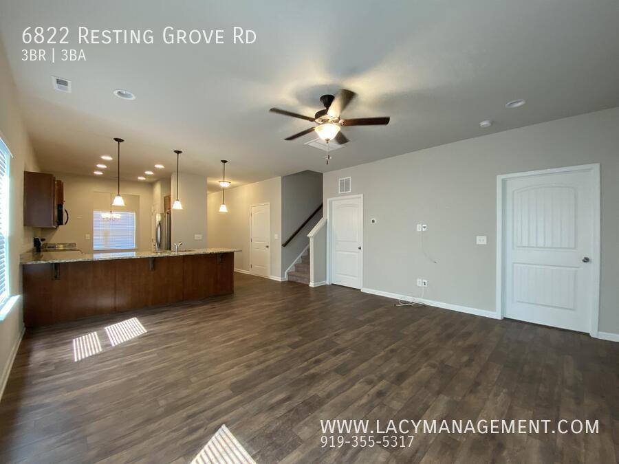 House for rent at 6822 Resting Grove Rd, Raleigh, NC 27610