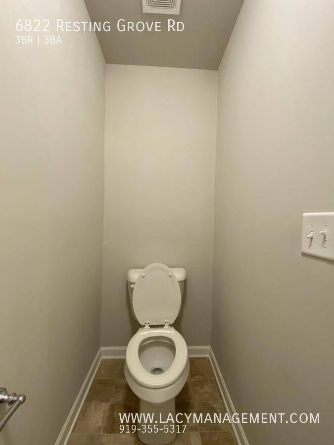 House for rent at 6822 Resting Grove Rd, Raleigh, NC 27610