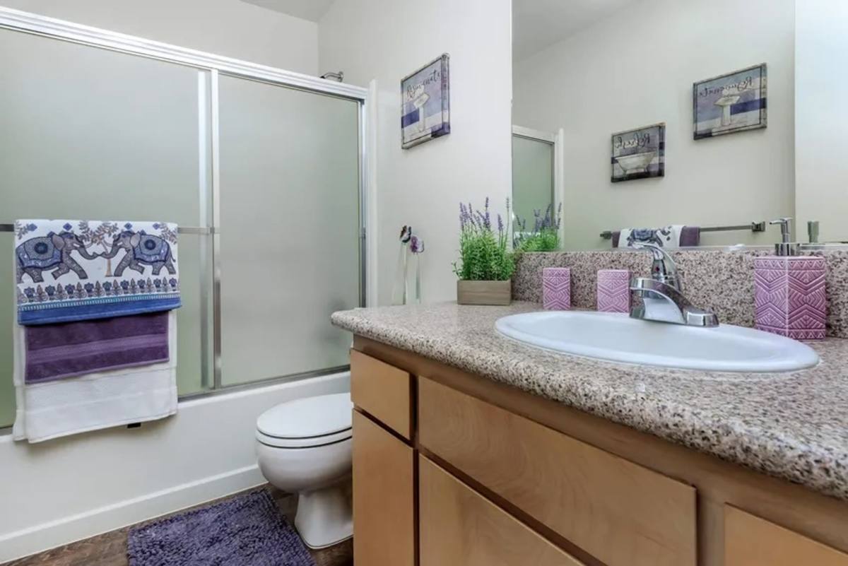 Apartment for rent at 6549 N Palm, Fresno, CA 93704
