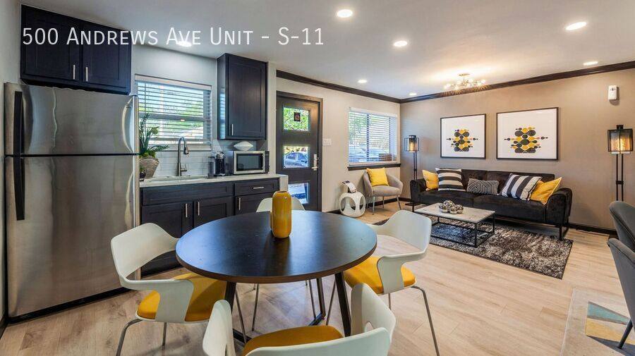 Apartment for rent at 500 Andrews Ave #S-11, Dallas, TX 75211