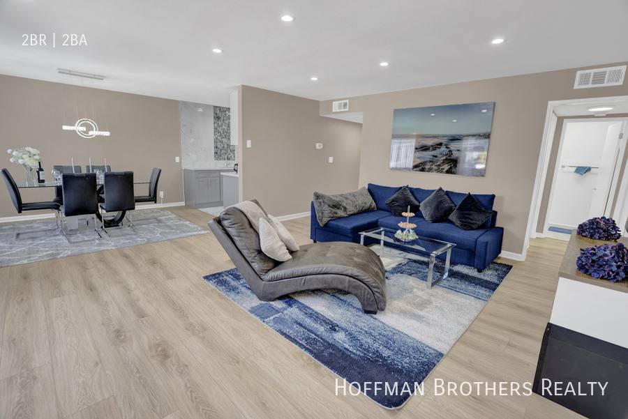 Apartment for rent at 121 N Croft Ave #308, Los Angeles, CA 90048