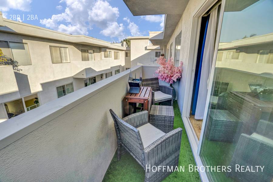 Apartment for rent at 121 N Croft Ave #308, Los Angeles, CA 90048