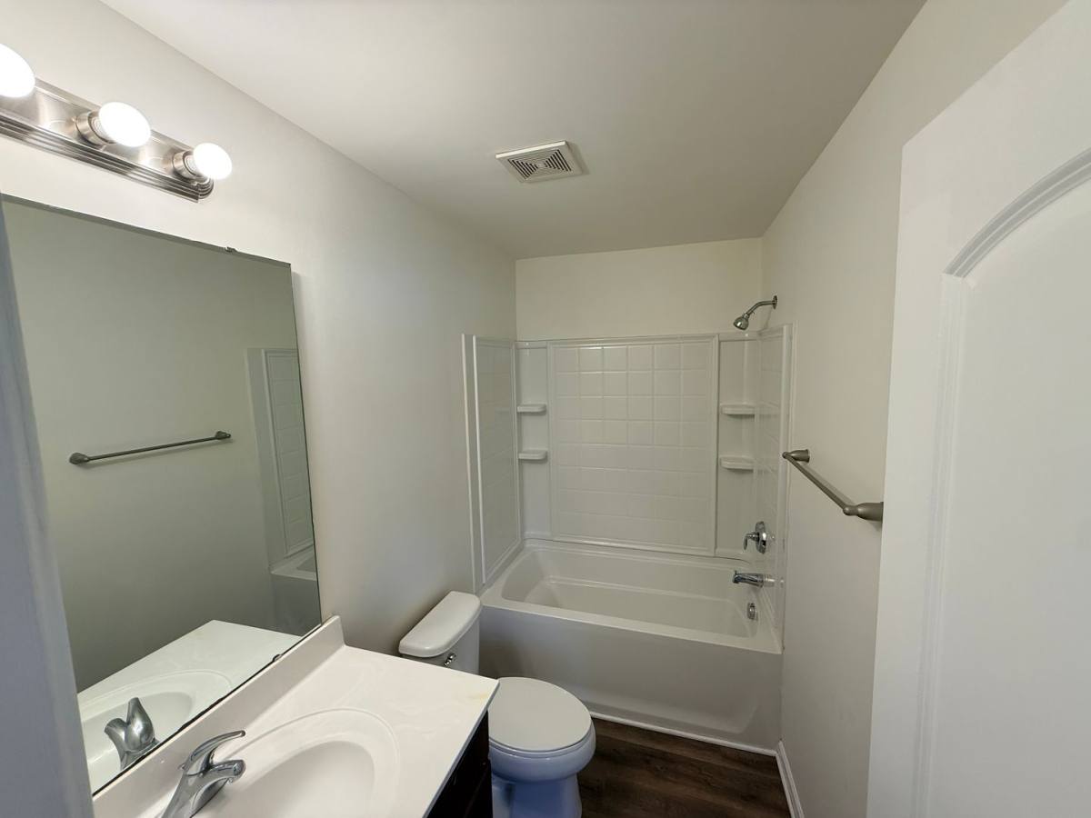 Townhouse for rent at 1333 Killashee, Charlotte, NC 28213