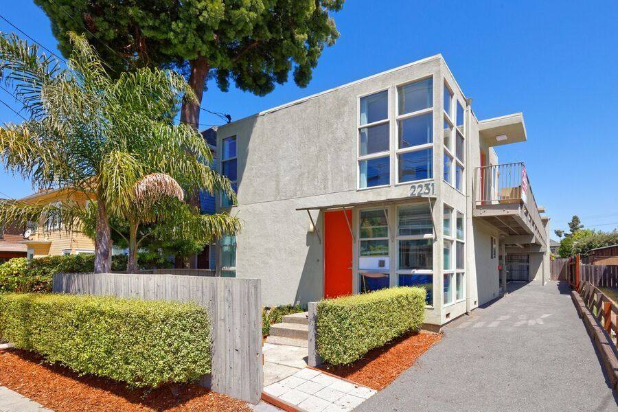Apartment for rent at 2231 Ward St #A, Berkeley, CA 94705