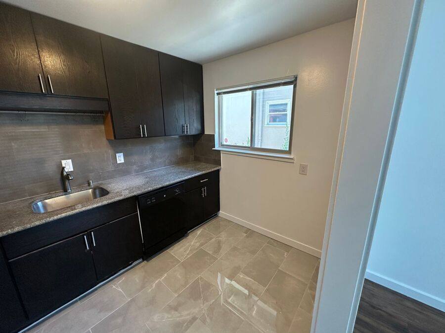 Apartment for rent at 2231 Ward St #A, Berkeley, CA 94705