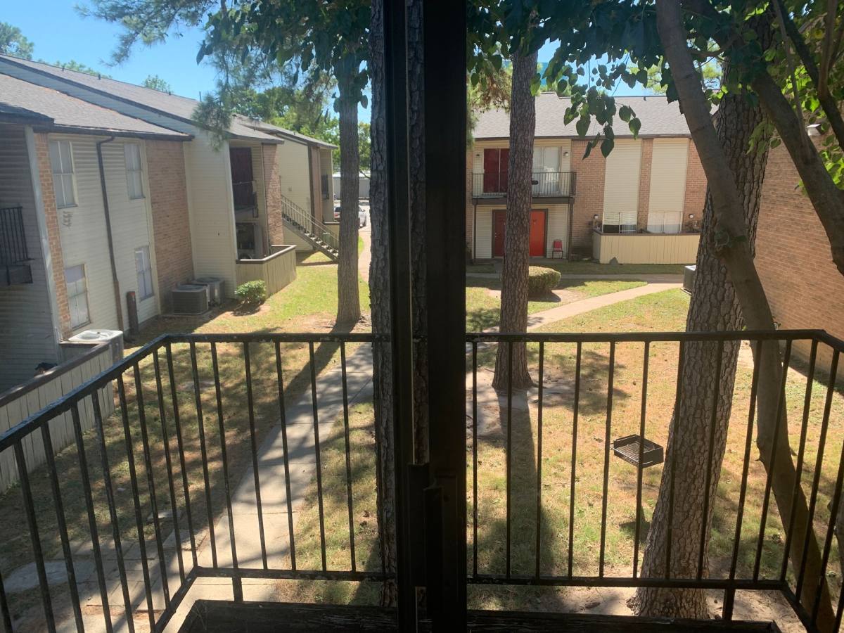Apartment for rent at 12603 Northborough Dr, Houston, TX 77067