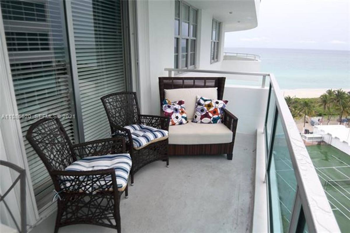 Apartment for rent at 5151 Collins Ave, Miami Beach, FL 33140