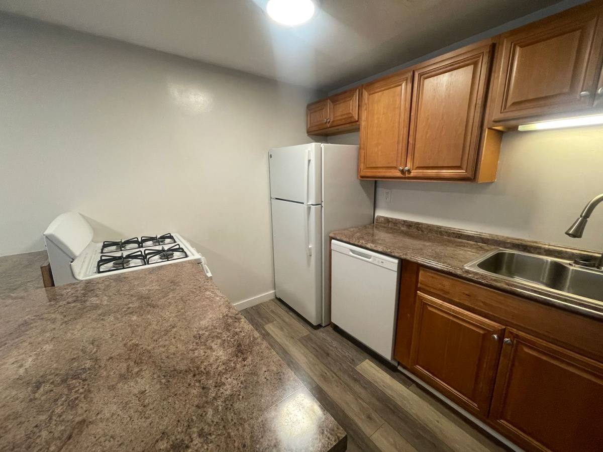 Apartment for rent at 4-6 W Central Ave, Onset, MA 02558