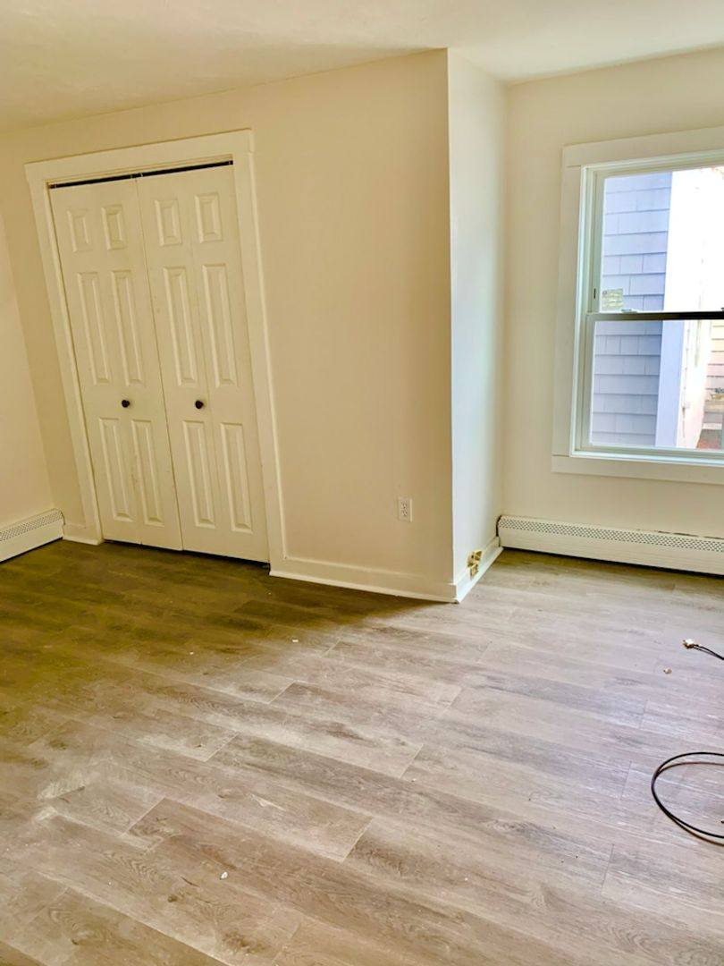 Apartment for rent at 4-6 W Central Ave, Onset, MA 02558