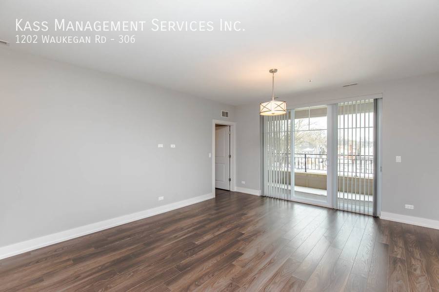 Apartment for rent at 1202 Waukegan Rd #306, Glenview, IL 60025