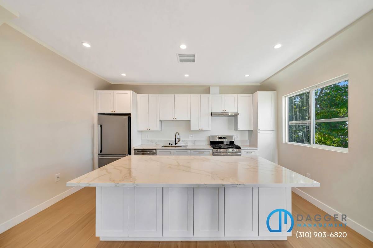 Apartment for rent at 2800 Winter St #3, Los Angeles, CA 90033