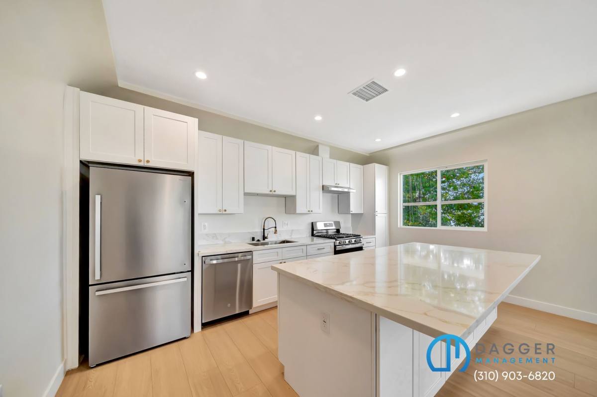 Apartment for rent at 2800 Winter St #3, Los Angeles, CA 90033