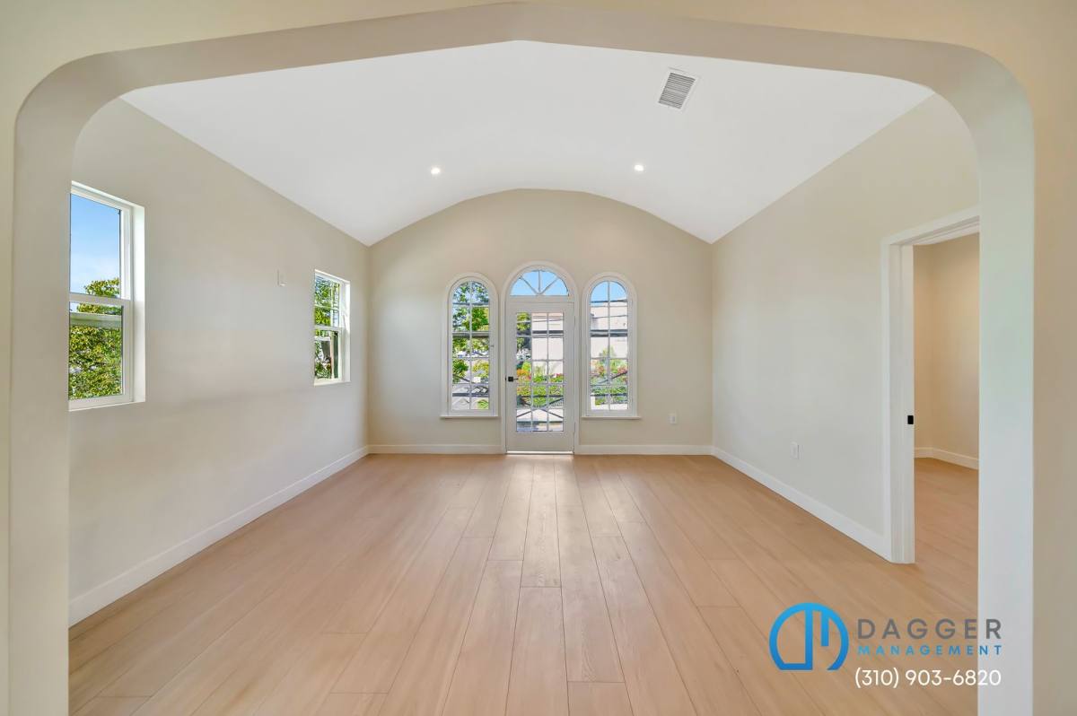 Apartment for rent at 2800 Winter St #3, Los Angeles, CA 90033