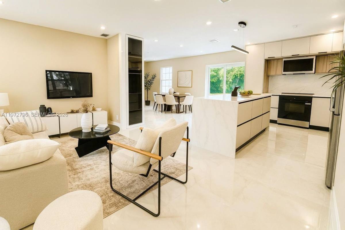 House for rent at 1399 NE 38th St, Fort Lauderdale, FL 33334