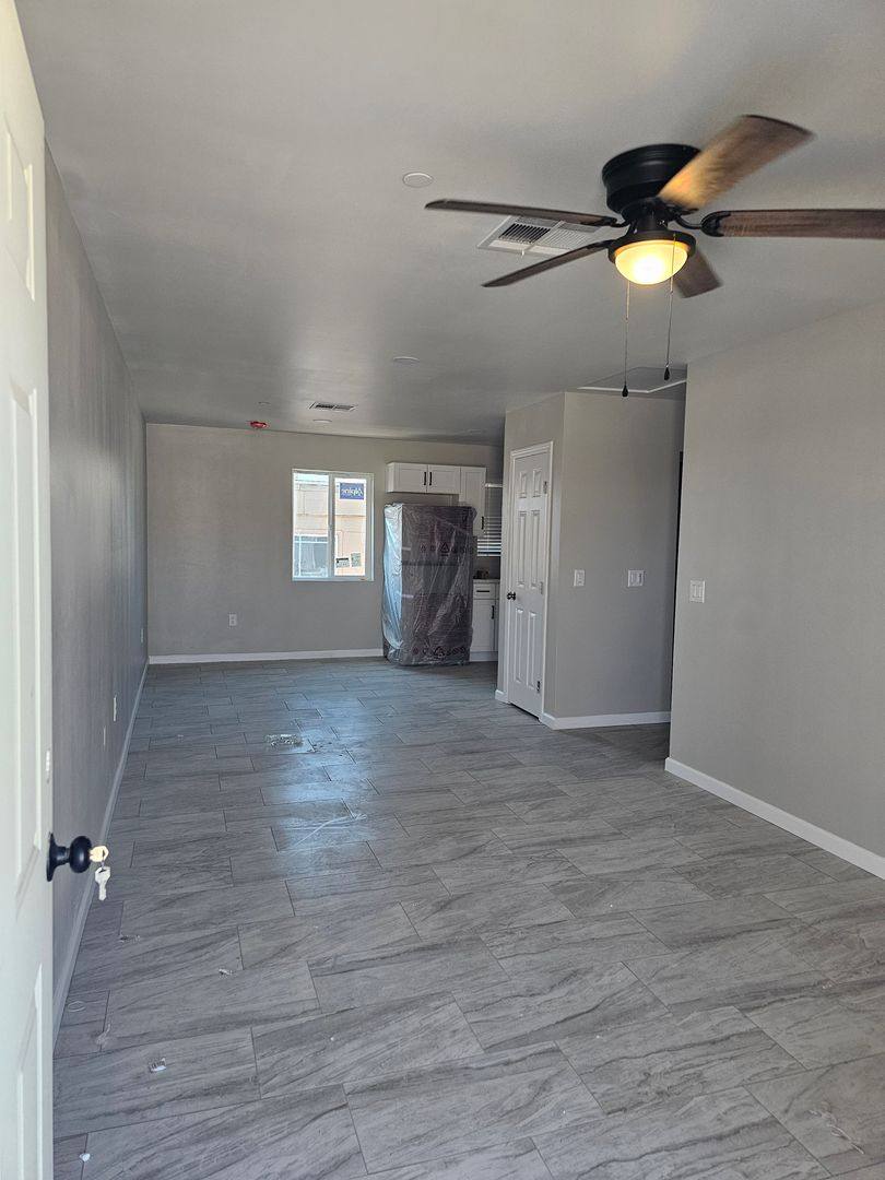 Apartment for rent at 172 Alamo St, Calipatria, CA 92233