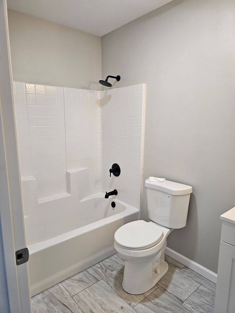 Apartment for rent at 172 Alamo St, Calipatria, CA 92233