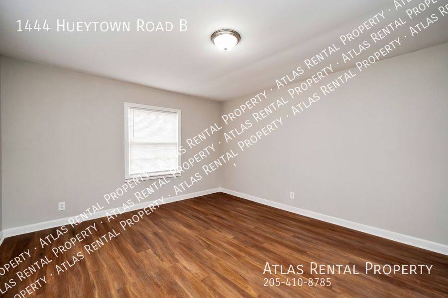 House for rent at 1444 Hueytown Rd #B, Bessemer, AL 35023