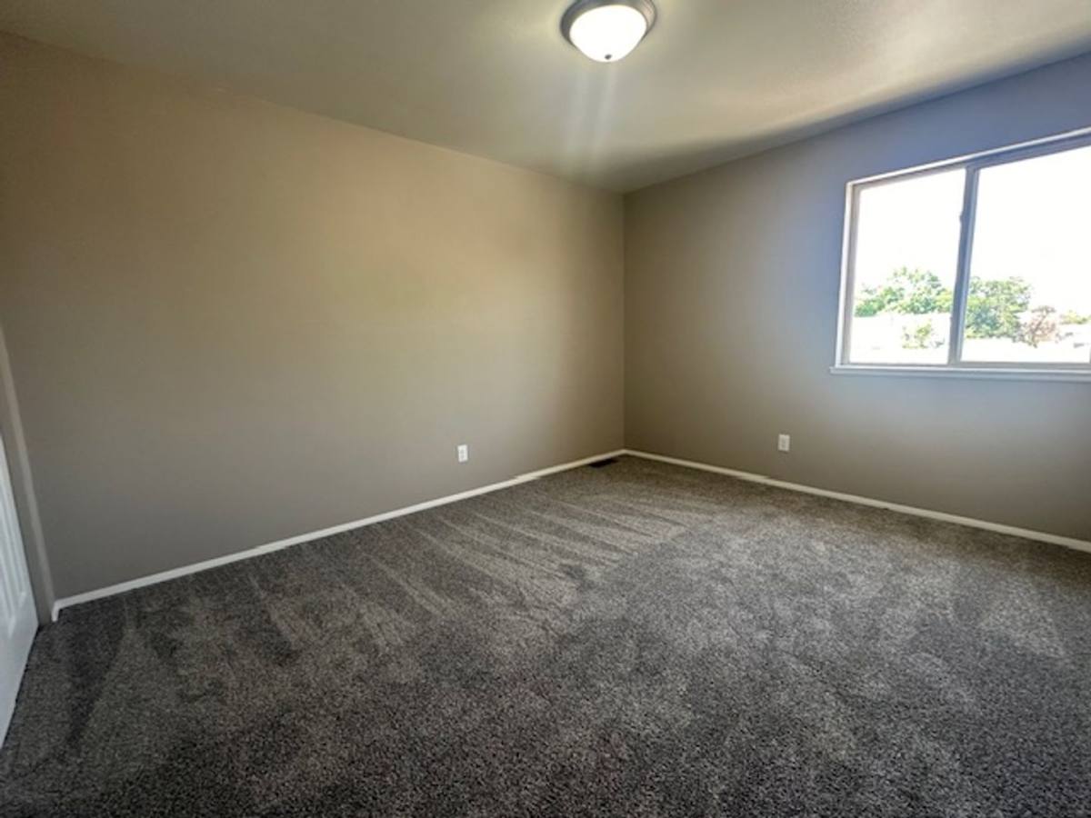 Apartment for rent at 1406 S Boxelder St, Casper, WY 82604