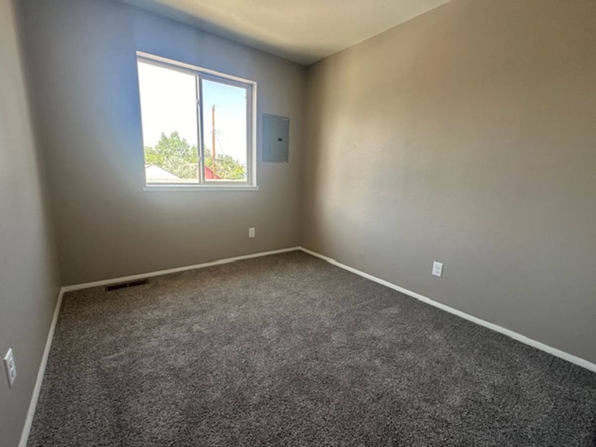 Apartment for rent at 1406 S Boxelder St, Casper, WY 82604