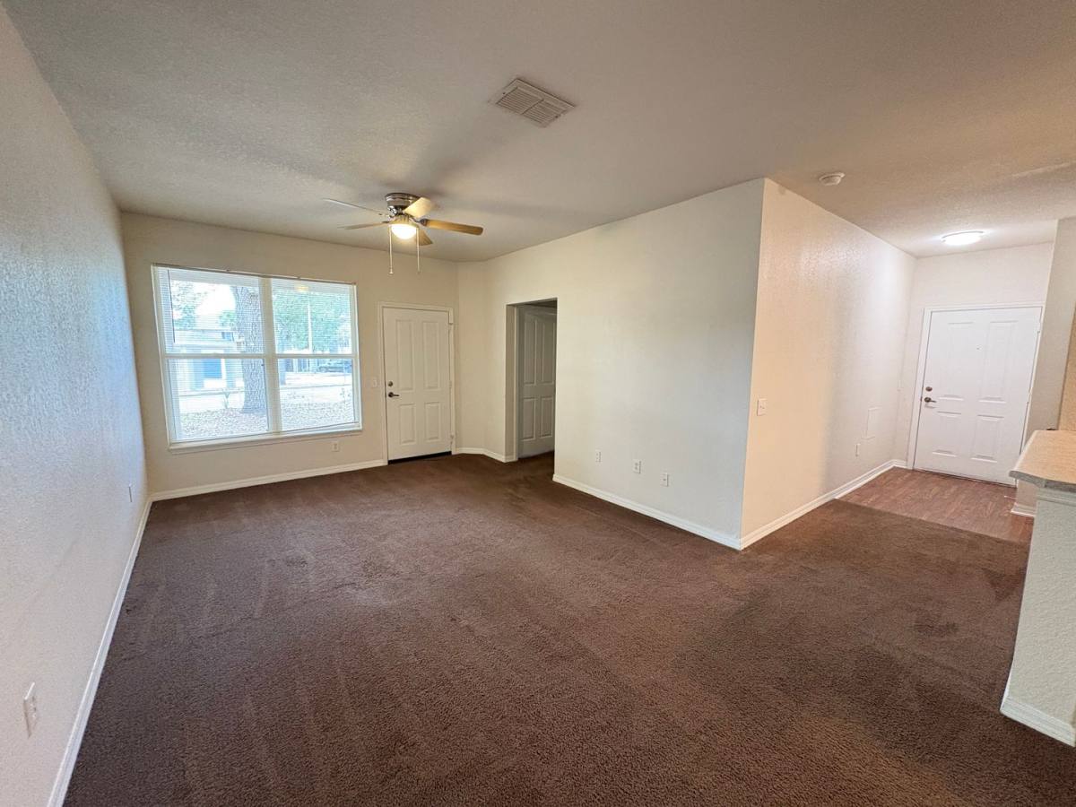 Apartment for rent at 1003 Heminway Circle, Haines City, FL 33844