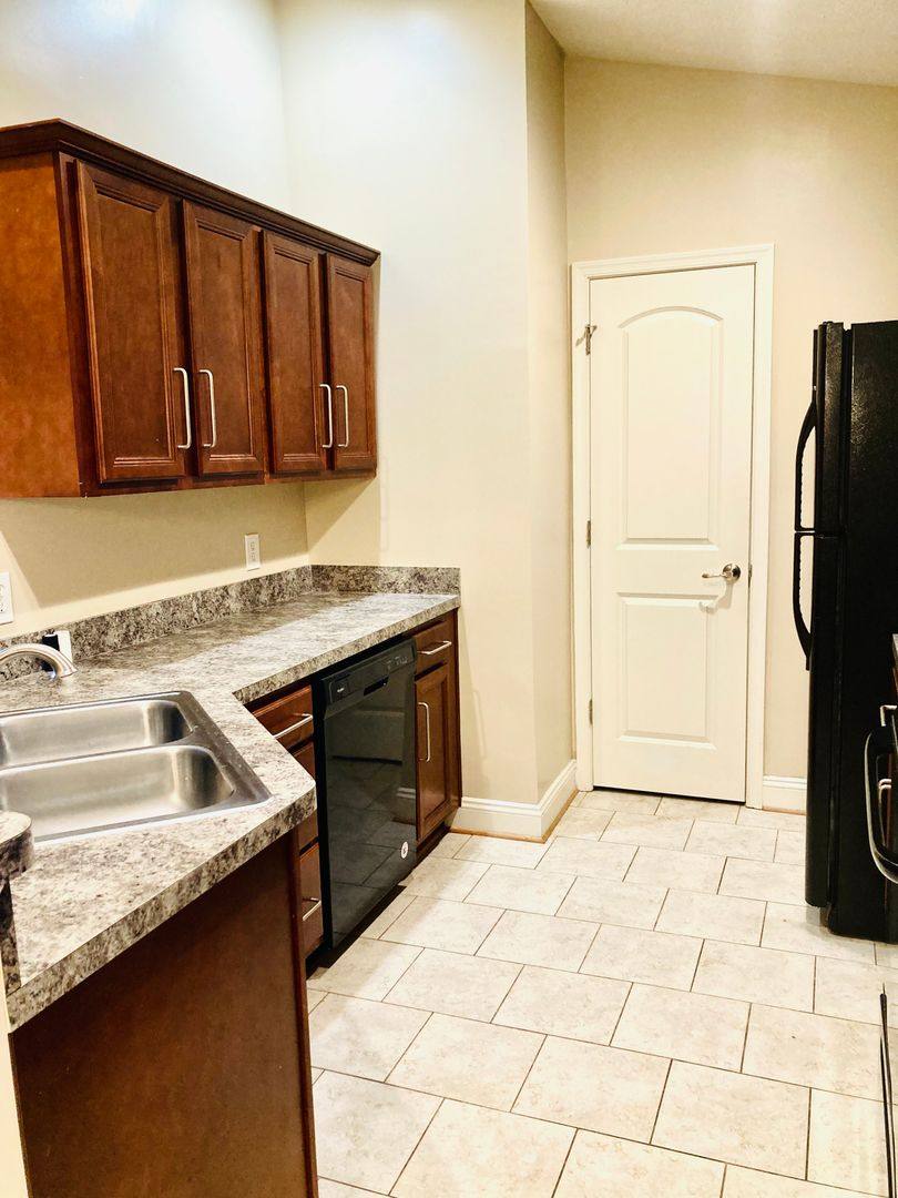 Condo for rent at 100 Capstone Dr, Lynchburg, VA 24502