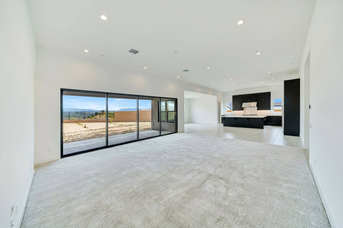 House for rent at 30000 N Camino Los Robles, Valencia, CA 91354
