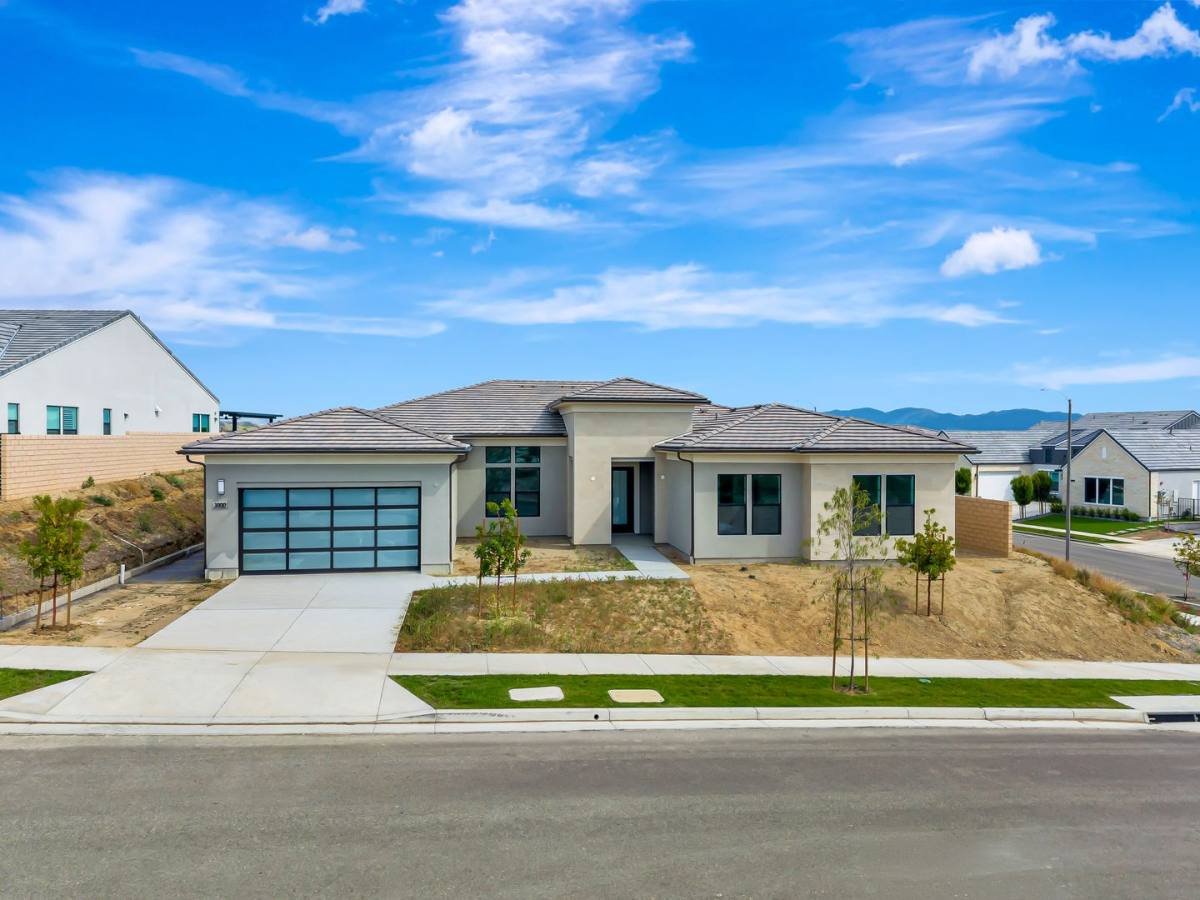 House for rent at 30000 N Camino Los Robles, Valencia, CA 91354