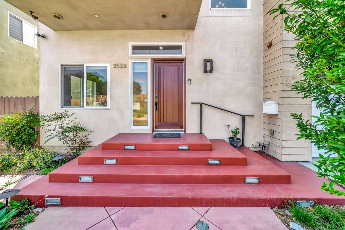 House for rent at 3533 Tuller Ave, Los Angeles, CA 90034
