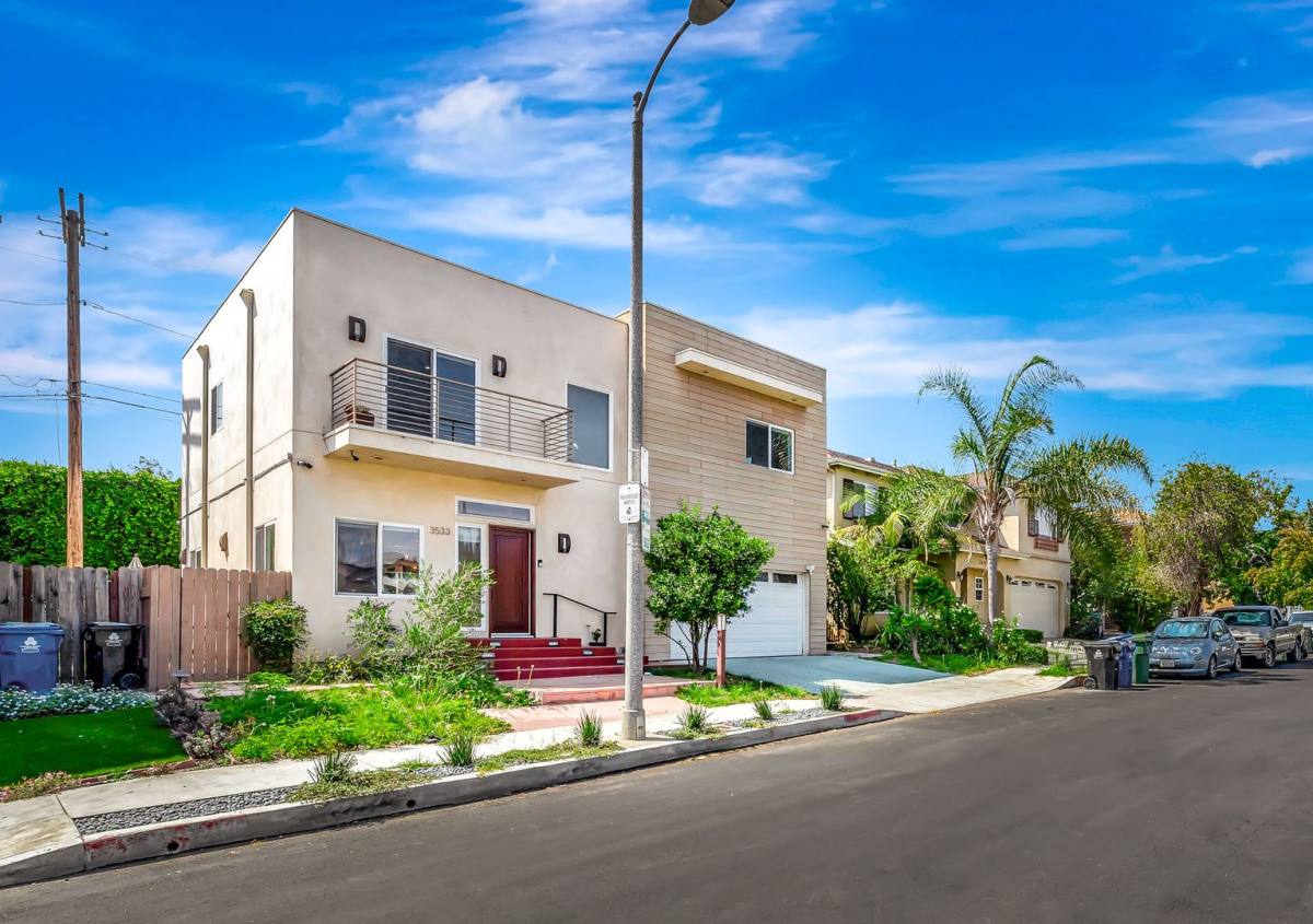 House for rent at 3533 Tuller Ave, Los Angeles, CA 90034