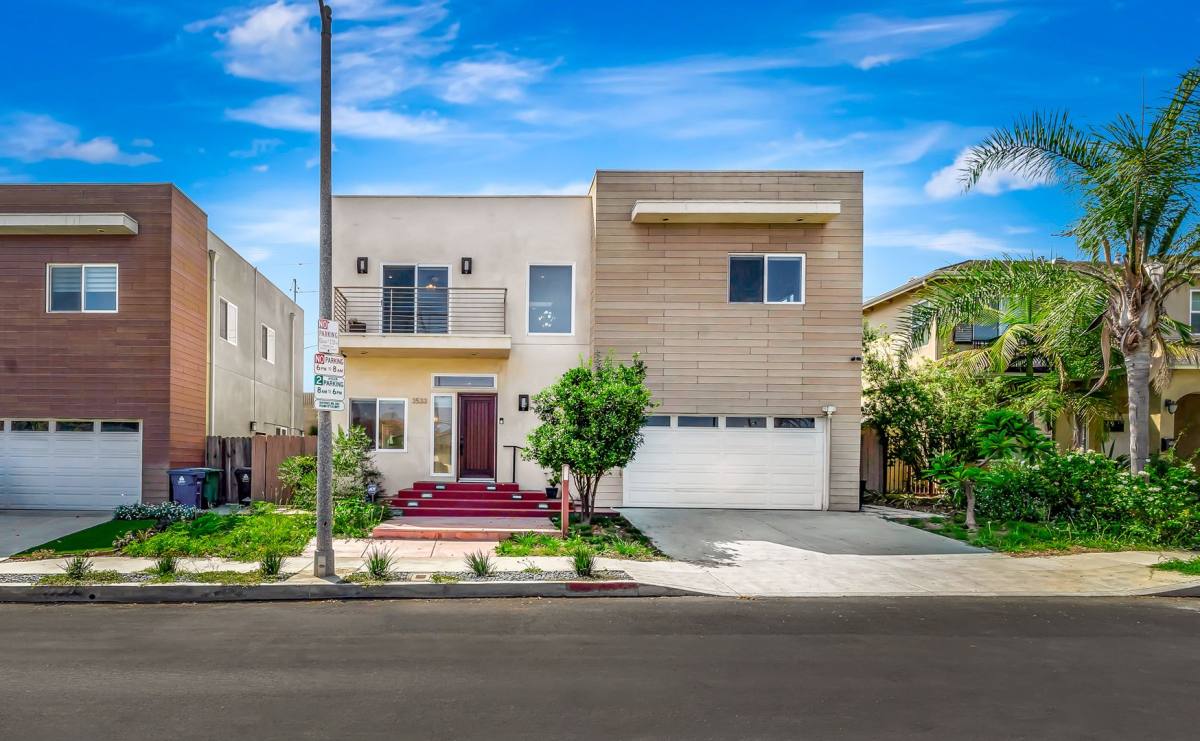 House for rent at 3533 Tuller Ave, Los Angeles, CA 90034