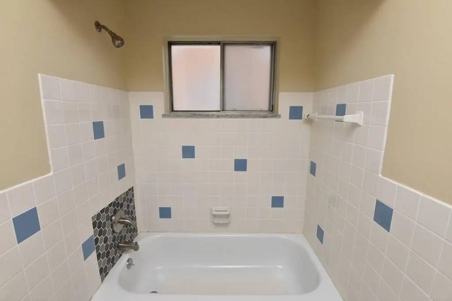 Apartment for rent at 10204 S Highland Ave, Cleveland, OH 44125