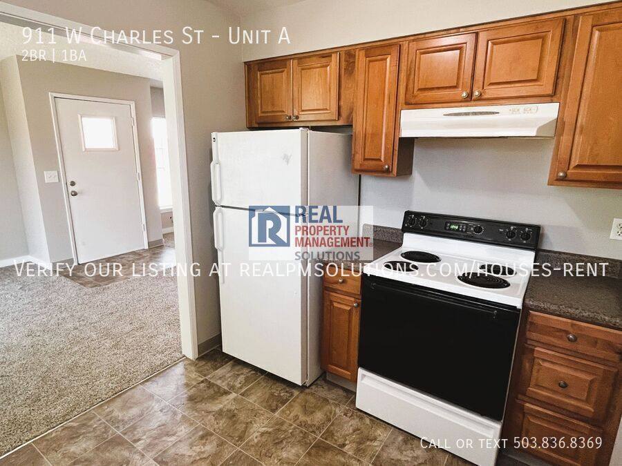 Apartment for rent at 911 W Charles St #A, Newberg, OR 97132