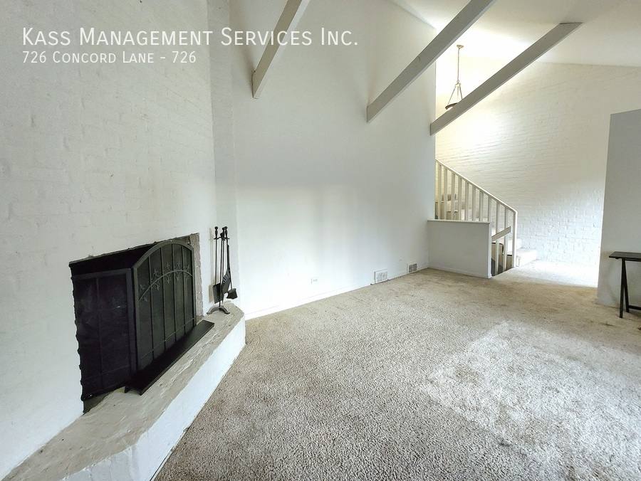 Townhouse for rent at 726 Concord Lane #726, Barrington, IL 60010