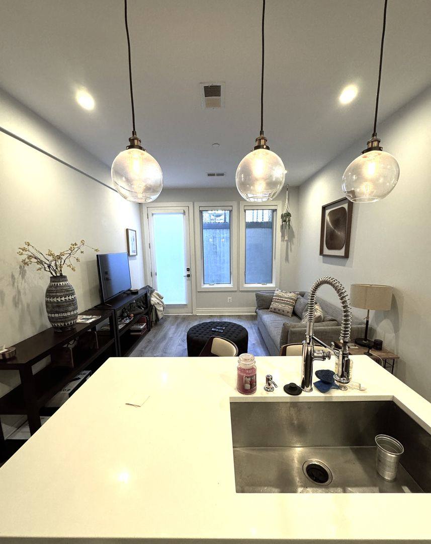 Apartment for rent at 1713 S St #NW, Washington, DC 20009