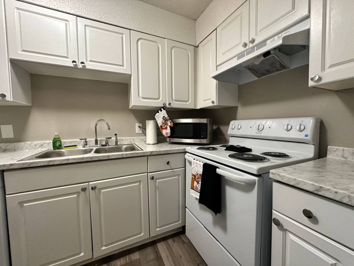 Apartment for rent at 245 McDonnell Ave, Biloxi, MS 39531