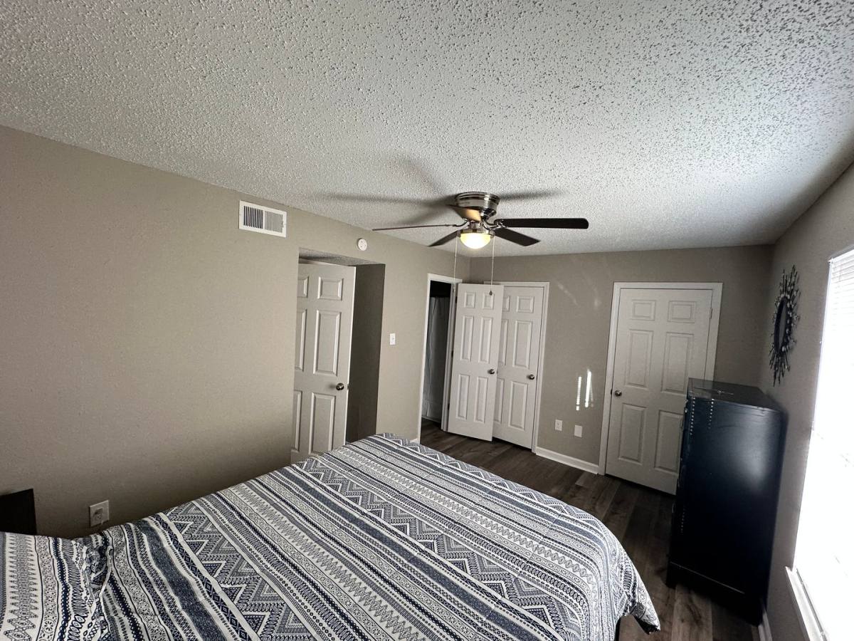 Apartment for rent at 245 McDonnell Ave, Biloxi, MS 39531